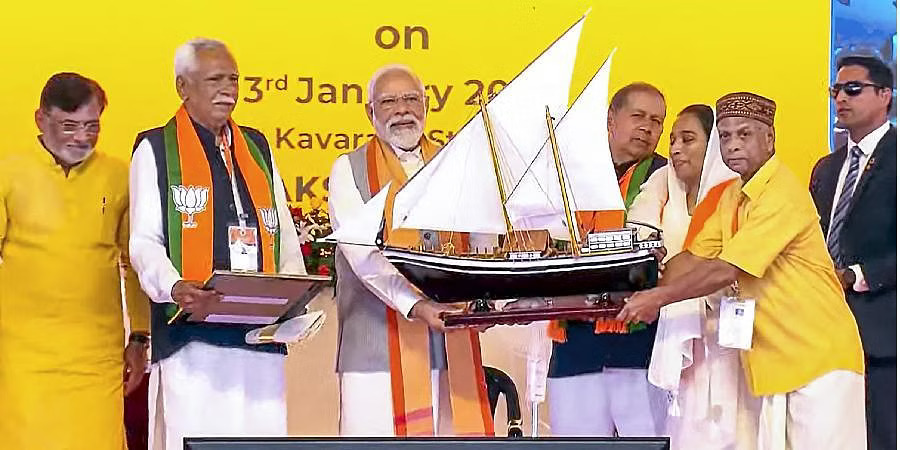 PM Modi Inaugurates Development Projects in Lakshadweep, Extends Outreach to Local Population