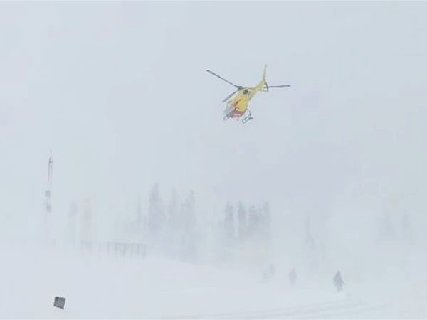 Jammu and Kashmir: One foreigner dies after avalanche hits Gulmarg, one missing