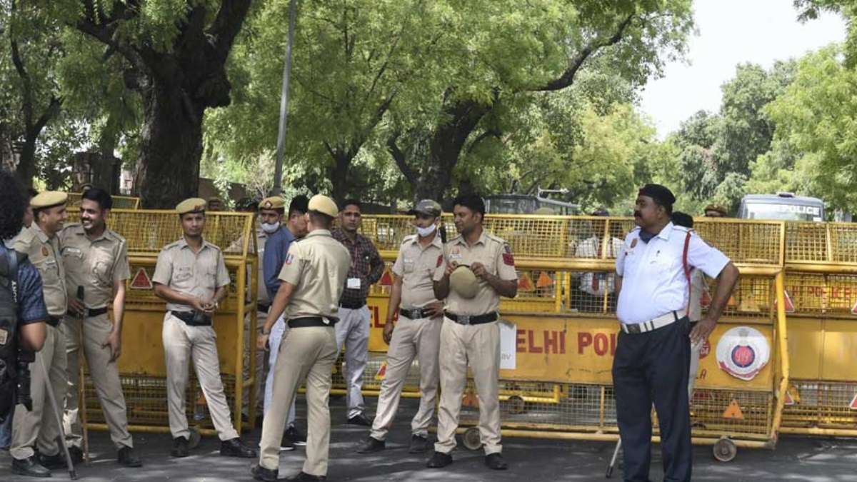 Security beefed up in central parts of Delhi today for AAP protest; Kejriwal, Mann likely to join