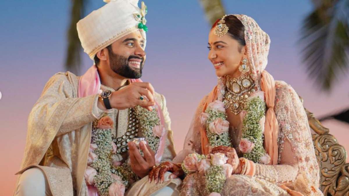 Rakul Preet Singh and Jackky Bhagnani’s Wedding Photos Shared, Celebrities Congratulate Couple