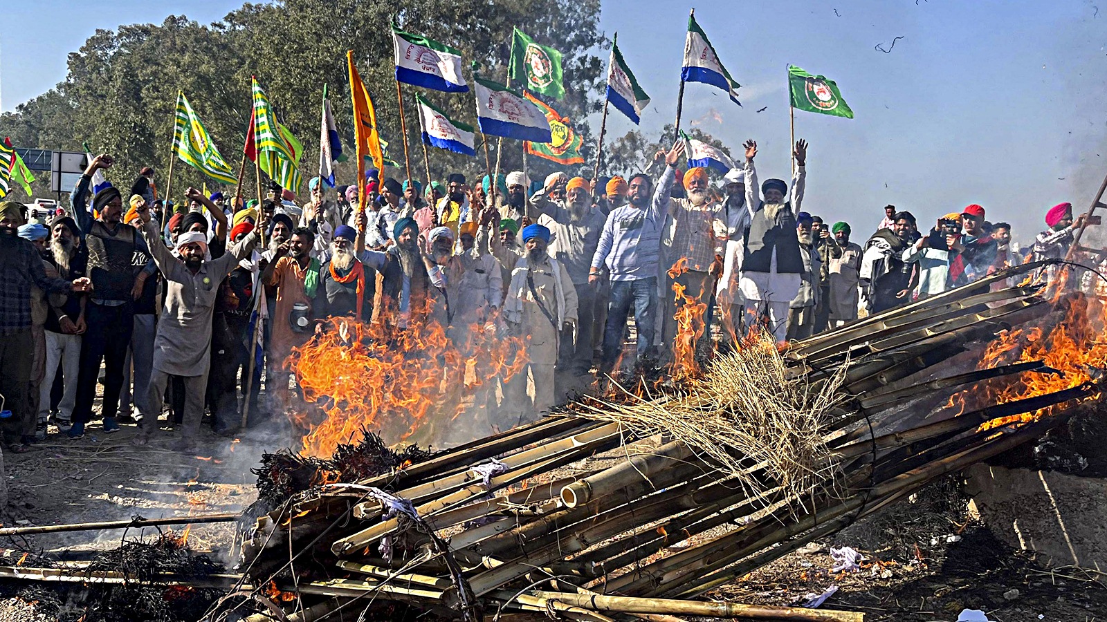 Haryana Police Warns Protestors: Threatens Passport and Visa Cancellation Amid ‘Dilli Chalo’ Agitation