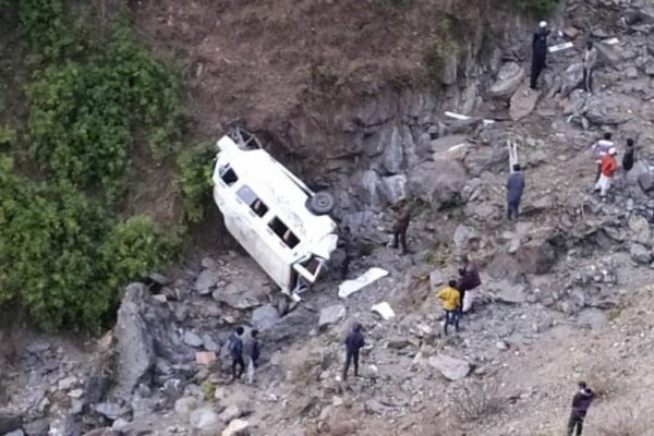 Uttarakhand: 2 people killed and 10 injured after car plunges into deep ditch near Duwakoti