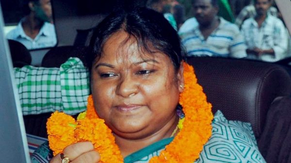 Jharkhand: After resigning as JMM MLA, leader Sita Soren joins BJP