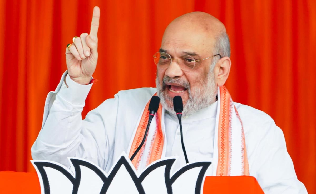 HM Amit Shah gives sharp response to Delhi CM after his age dig against PM Modi