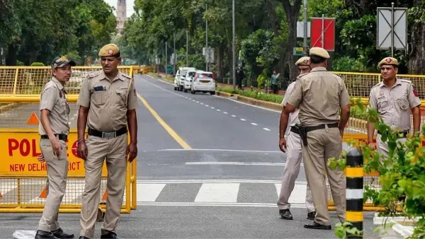 Delhi Police beefed up security following IED blast in Bengaluru Cafe