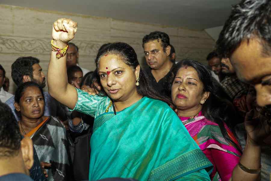 Supreme Court Denies Relief to BRS Leader K Kavitha, Urges Trial Court Approach