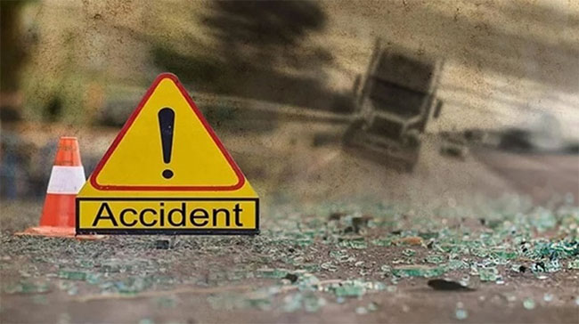 Haryana: 4 of the same family killed, 3 injured on Delhi-Mumbai Expressway in road accident