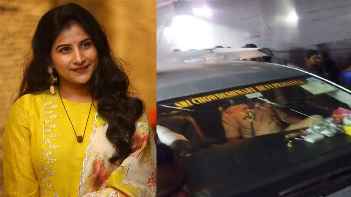 Jawan singer Mangli meets with car accident on Hyderabad-Bengaluru highway, escapes unhurt