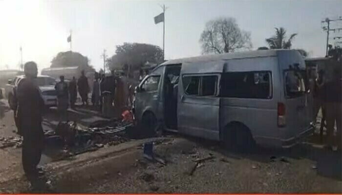 Pakistan: 2 dead in suicide attack on car carrying Japanese nationals in Karachi