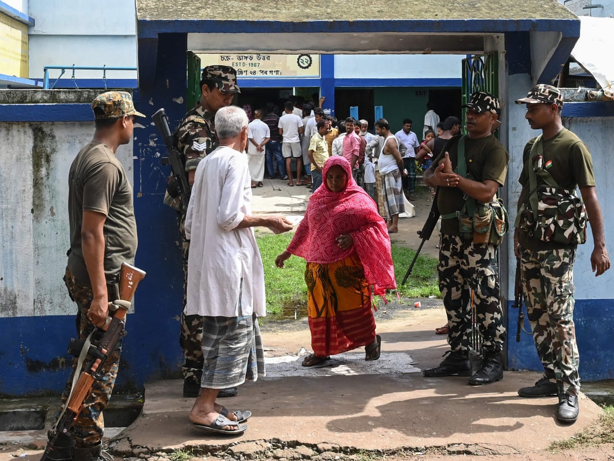 West Bengal: Paramilitary jawan found dead with head injuries in polling station washroom