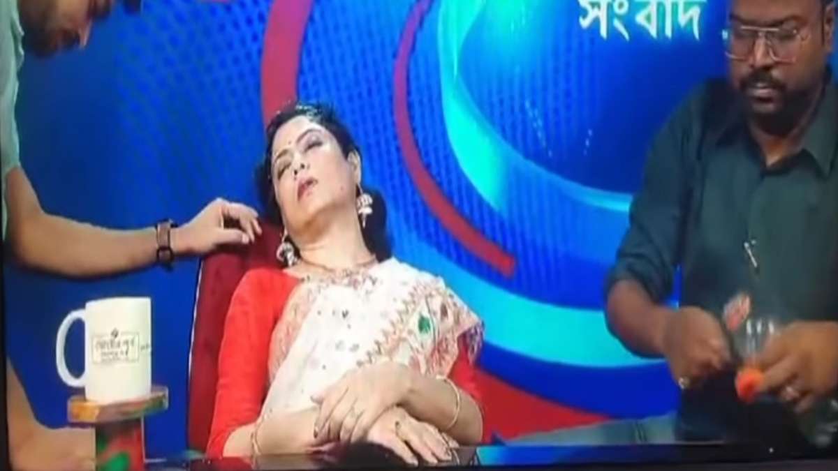 Doordarshan anchor faints live on air while giving updates on West Bengal’s heatwave | VIDEO