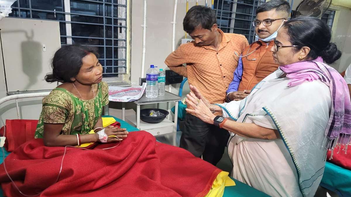 Jalpaiguri Storm Tragedy: CM Mamata Banerjee Meets Victims as Death Toll Climbs to 5