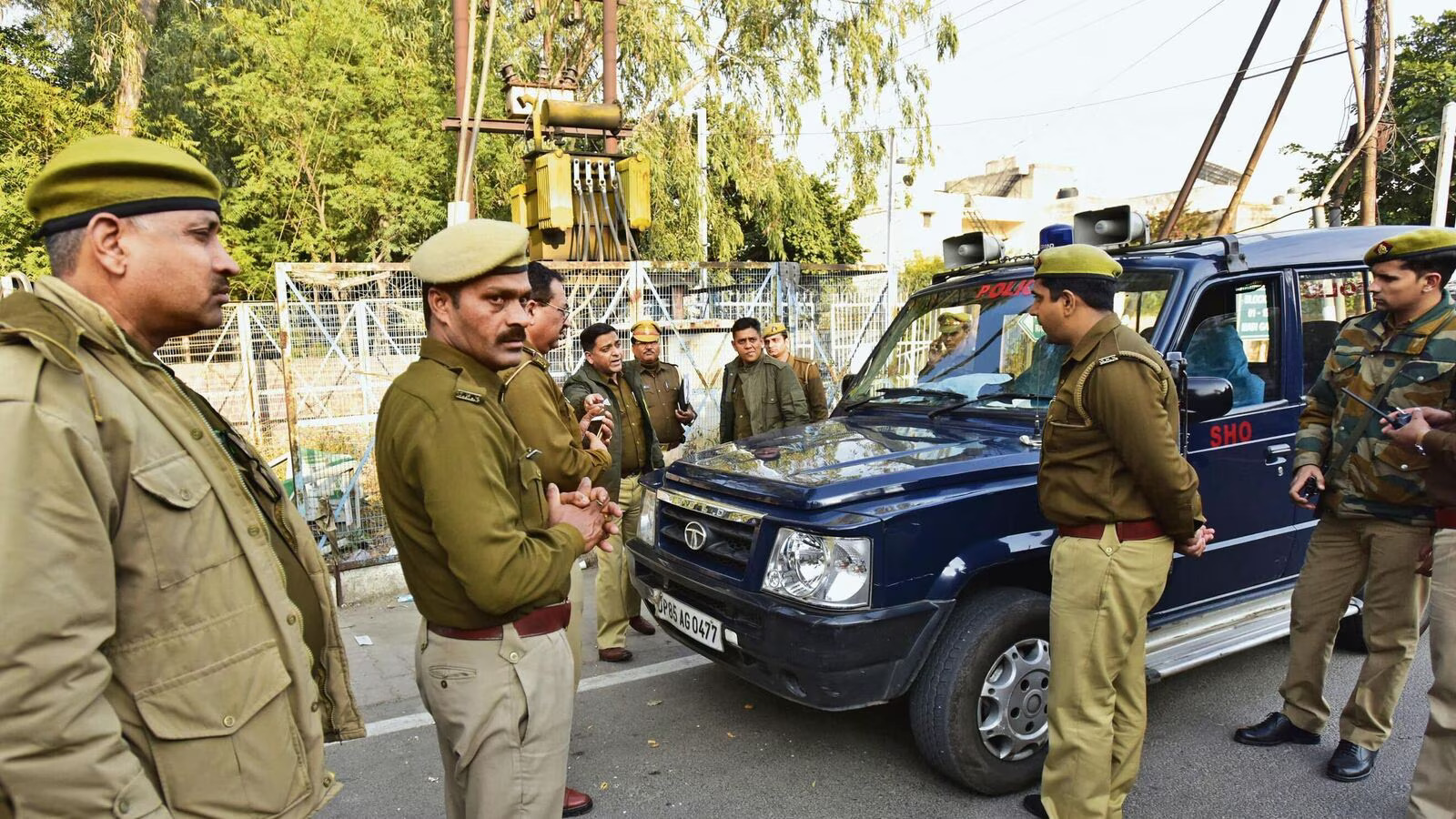 Noida Police Imposes CrPC 144 Till April 26 for LS Polls and Festivals