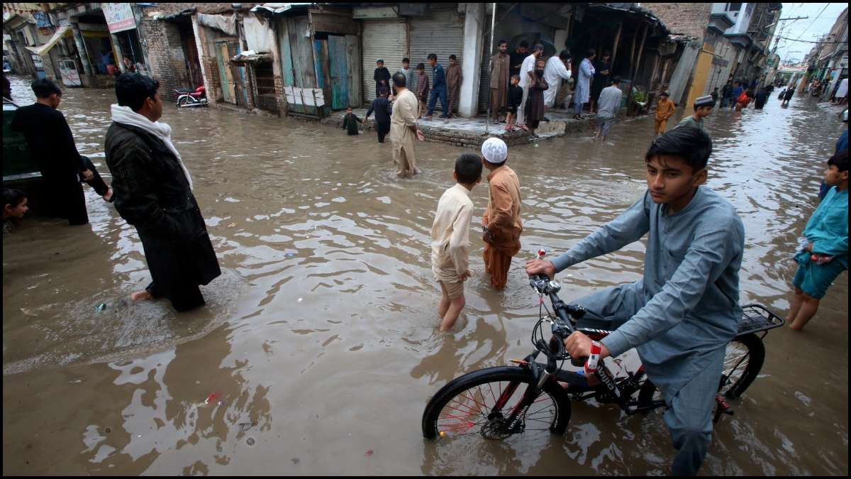 Pakistan rain mayhem: 87 killed, over 80 injured as heavy spell wreak havoc, Emergency imposed in Karachi