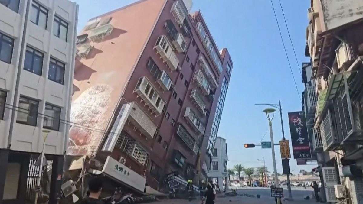 Earthquake jolts Taiwan: Several buildings collapse, massive landslide due to strong tremors | VIDEOS