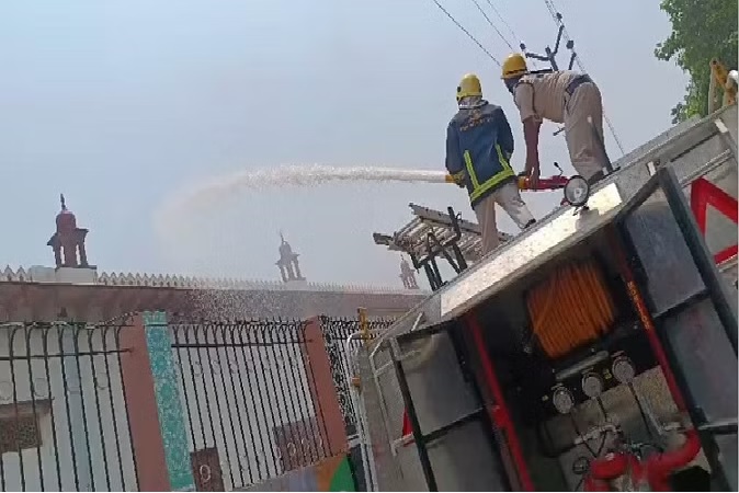 Massive fire breaks out in 100 years old Patna Museum complex, several fire tenders at spot