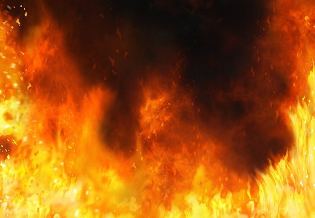Massive Fire Engulfs Half a Dozen Houses in Uttarkashi, Helicopter Requested for Rescue