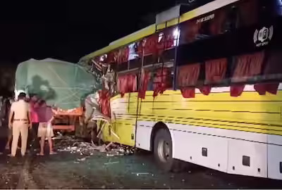 Tamil Nadu: Tragic Accident on Chennai-Trichy National Highway: 4 Dead, 15+ Injured