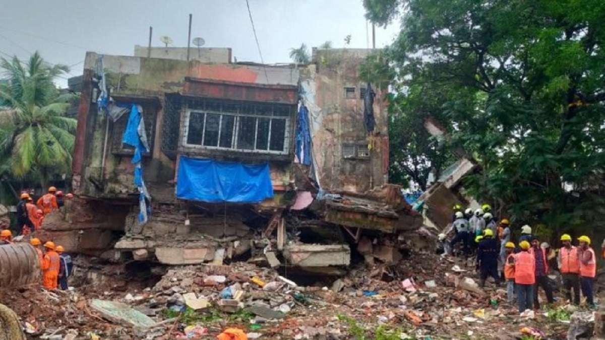 Tragic Incident: Seven Including Child Killed as Wall Collapses in Hyderabad Heavy Rain