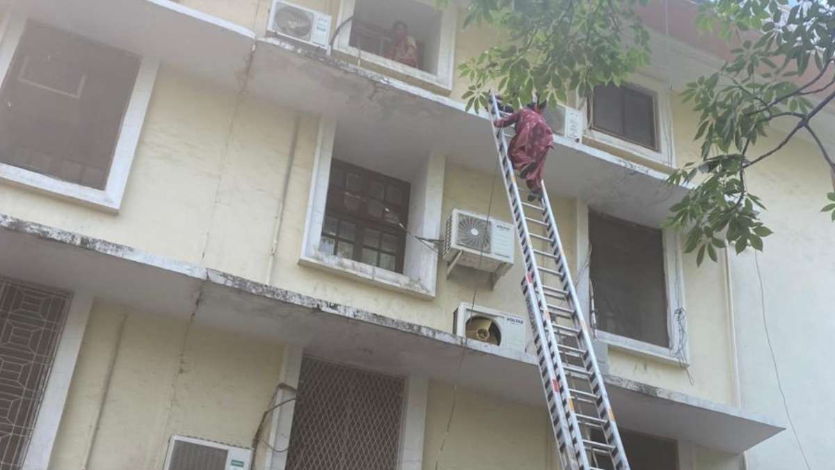 Massive Fire Engulfs ITO Building in Delhi, Employees Safely Evacuated