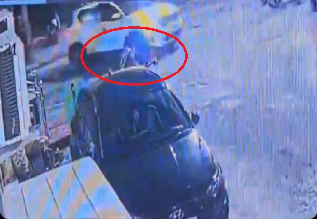 Viral Video: Heartbreaking case in Noida, Toddler girl playing on road crushed by car