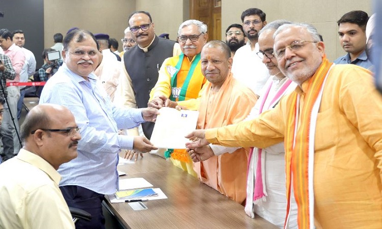 BJP MLC candidate Bahoran Lal Maurya filed nomination, CM Yogi was present